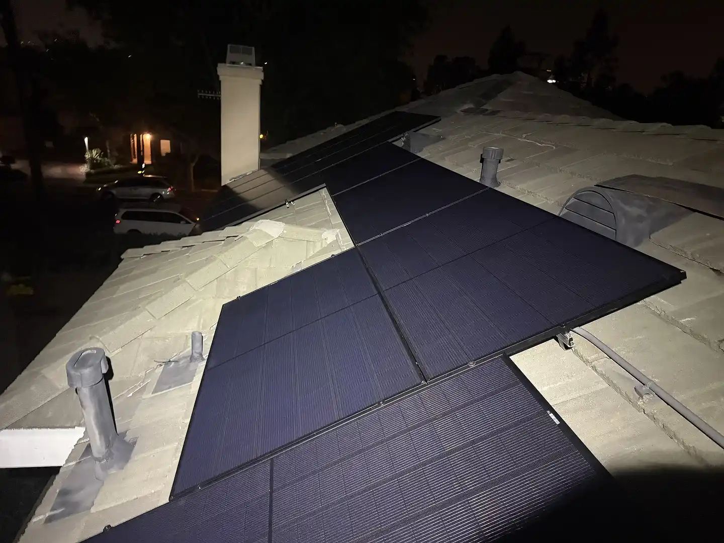 Full 11.7 kW solar array installed on Arcadia residential roof — 29 panels