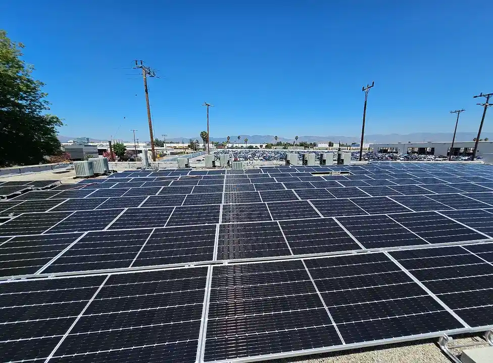 Cali Energy crew installing commercial solar in Van Nuys CA