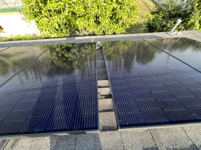 Solar & battery projects in Altadena, CA