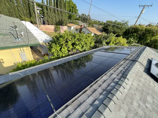 Home solar installation in Altadena, CA