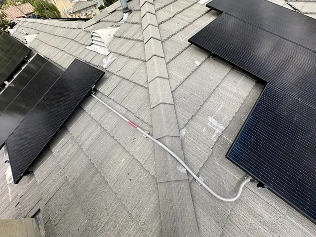 Residential PV system installed in Altadena, CA