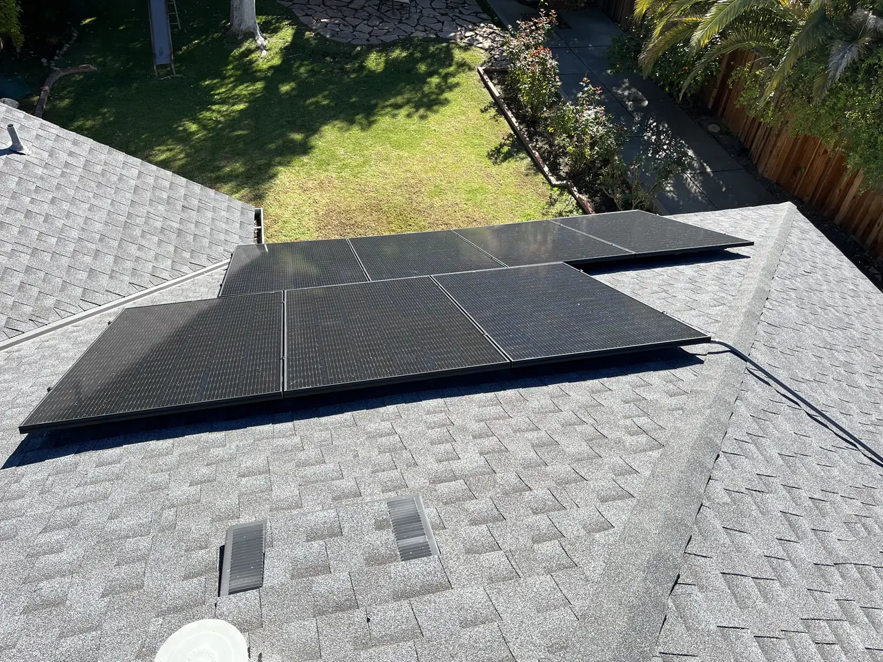 Residential PV system installed in Altadena, CA