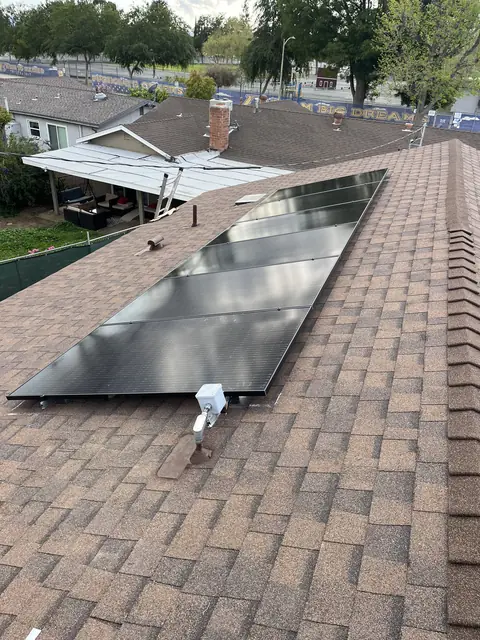 Home solar installation in Chatsworth, CA