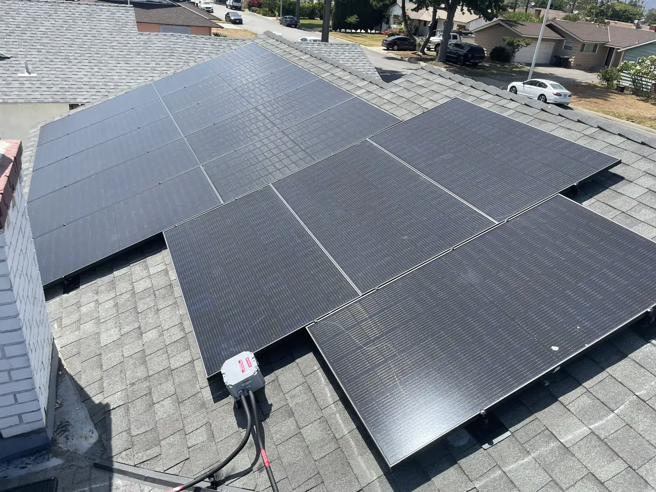 Home solar installation in Covina, CA