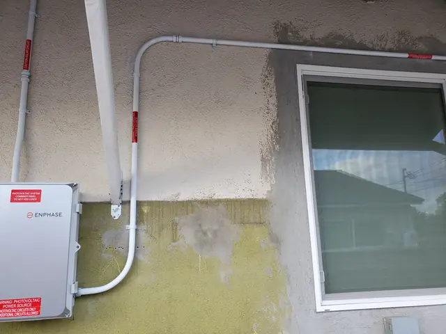 Home solar installation in Covina, CA