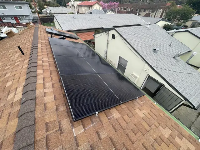 Completed residential solar project in Glendale, CA