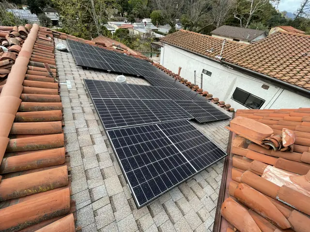 Residential PV system installed in Glendale, CA