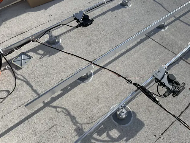 Rooftop solar installation by Cali Energy in Glendale, CA