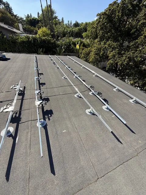 Solar & battery projects in Granada Hills, CA