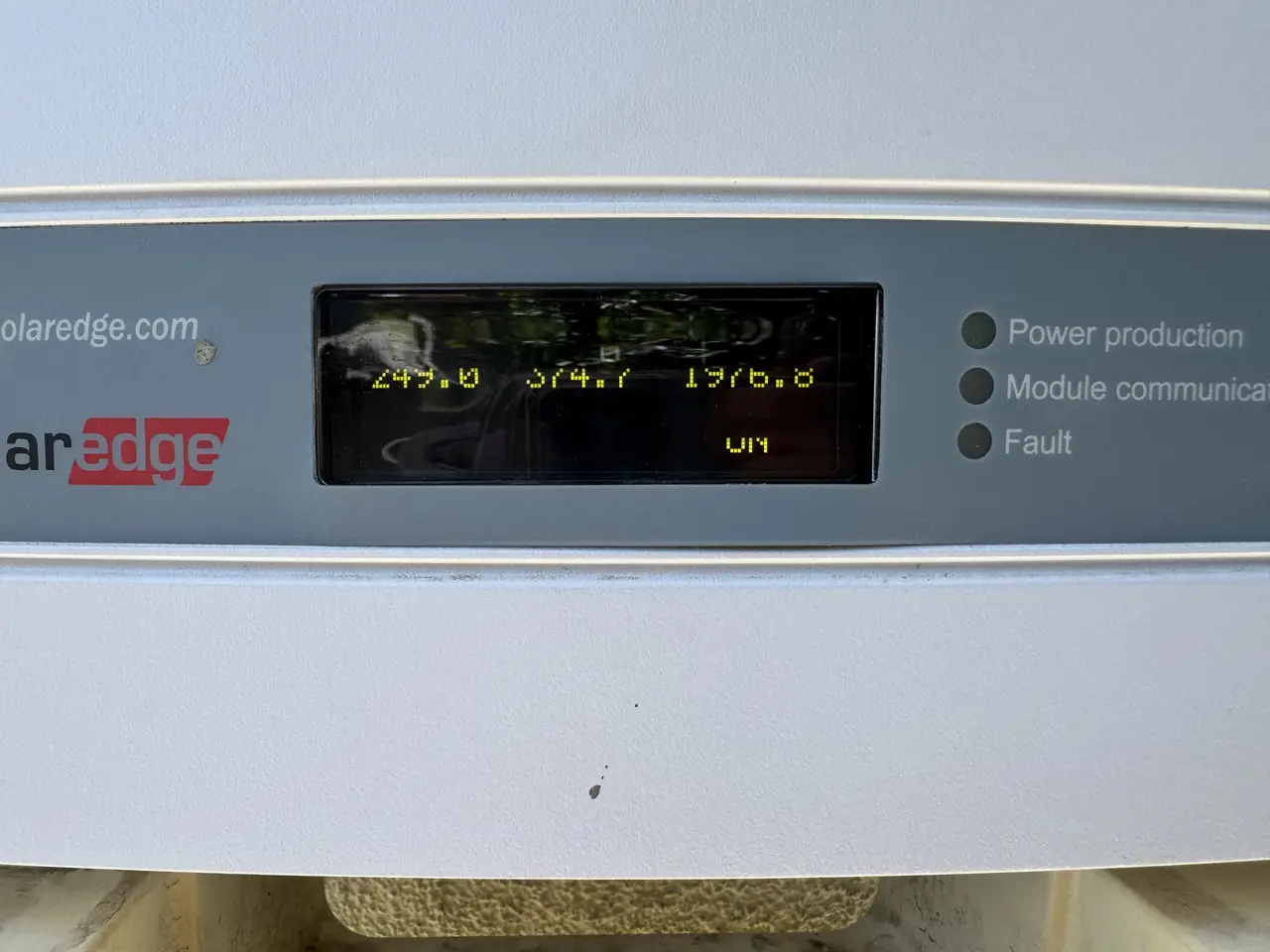 A string inverter display showing status and indicator lights, Granada Hills