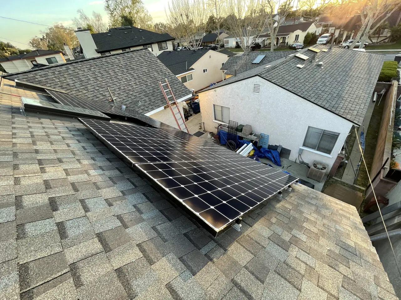 Rooftop solar installation by Cali Energy in Lakewood, CA