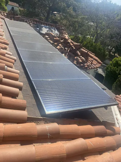 Completed residential solar project in Los Angeles, CA