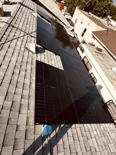 Home solar installation in Los Angeles, CA