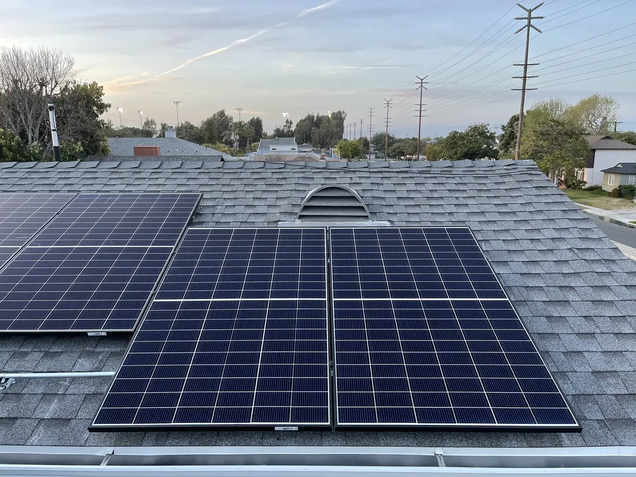 Home solar installation in Los Angeles, CA
