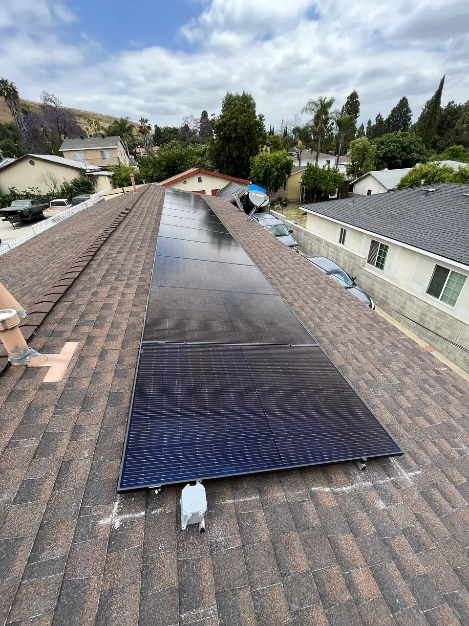 Home solar installation in Los Angeles, CA