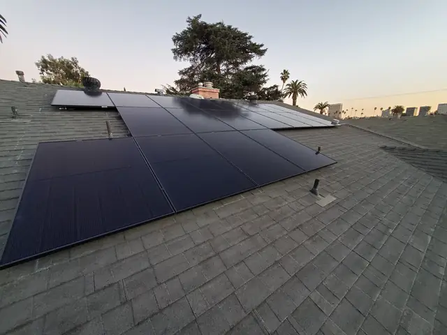Completed residential solar project in Los Angeles, CA