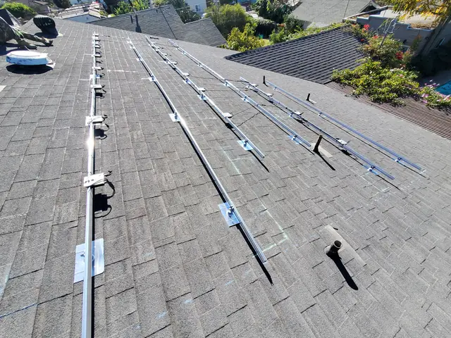 Home solar installation in Los Angeles, CA