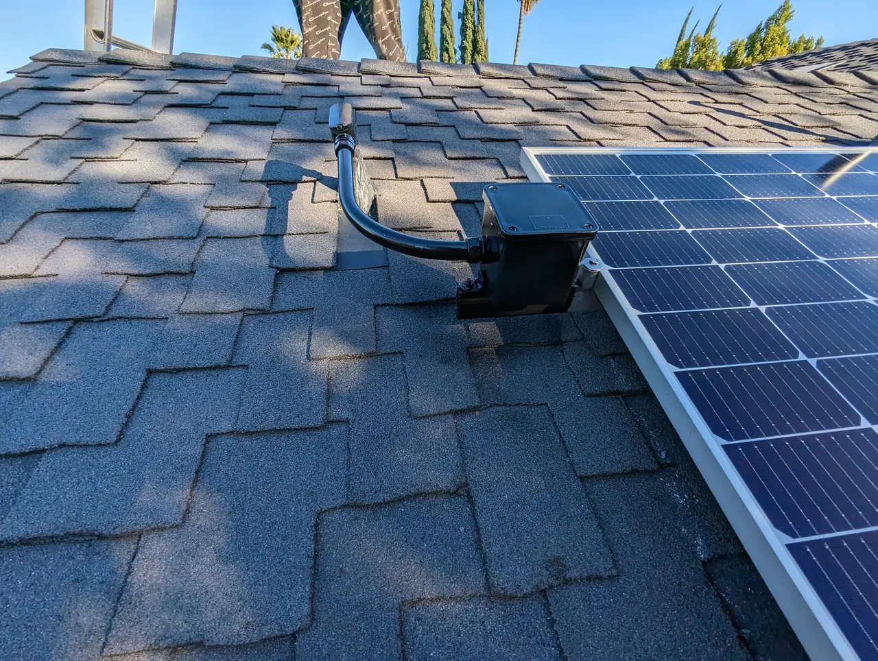 Residential PV system installed in Los Angeles, CA