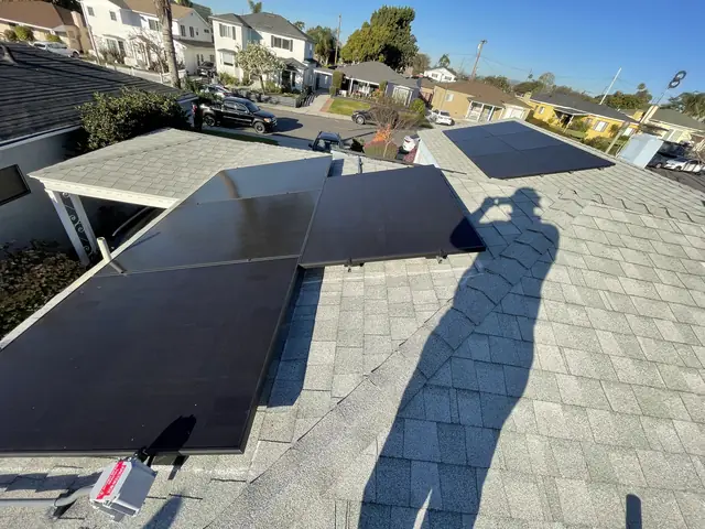 Home solar installation in Los Angeles, CA