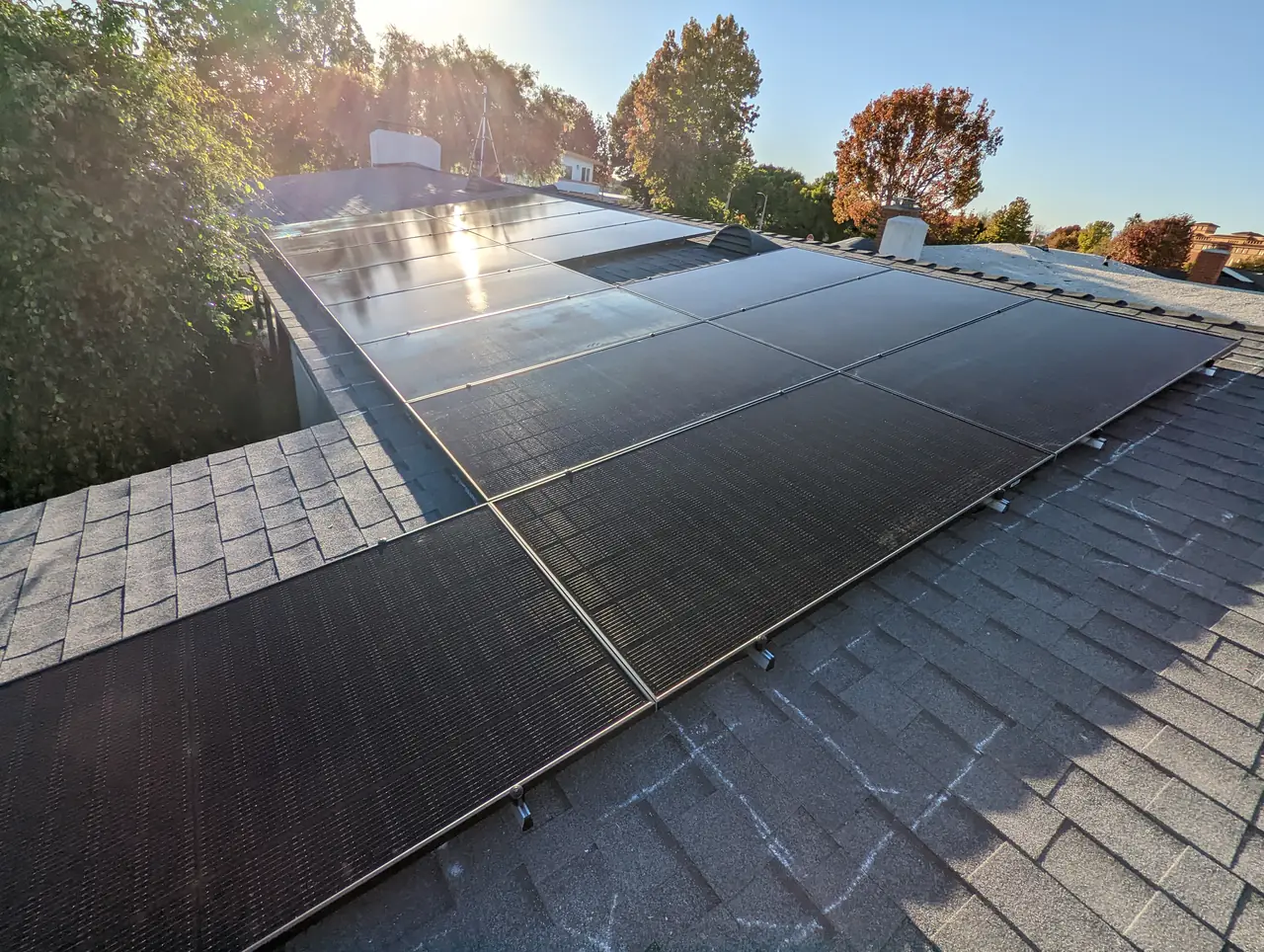Home solar installation in Los Angeles, CA
