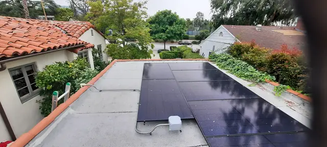 Home solar installation in Monrovia, CA