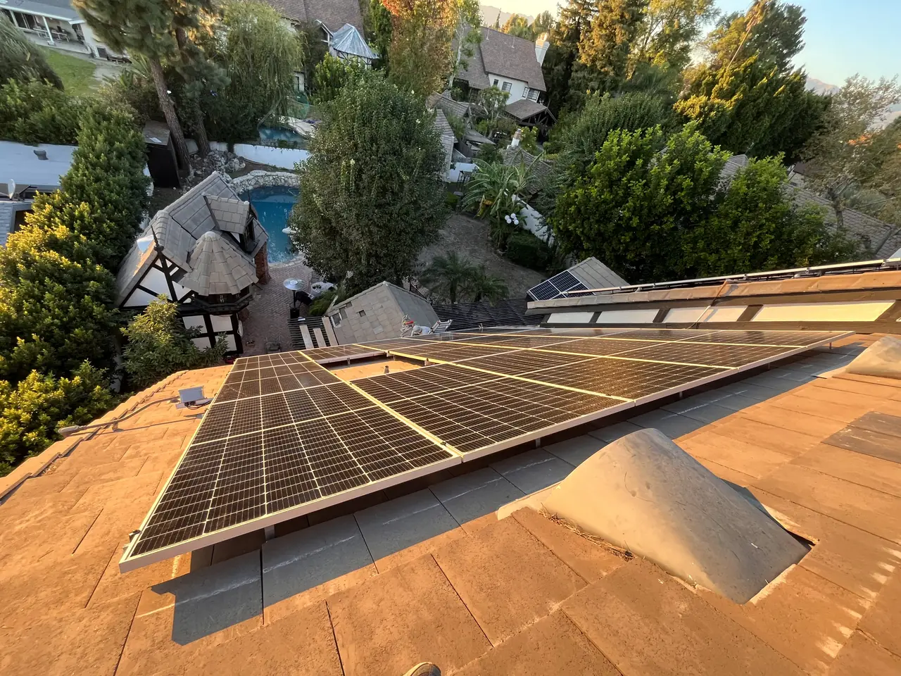 Cali Energy solar installation on a home in Northridge, California