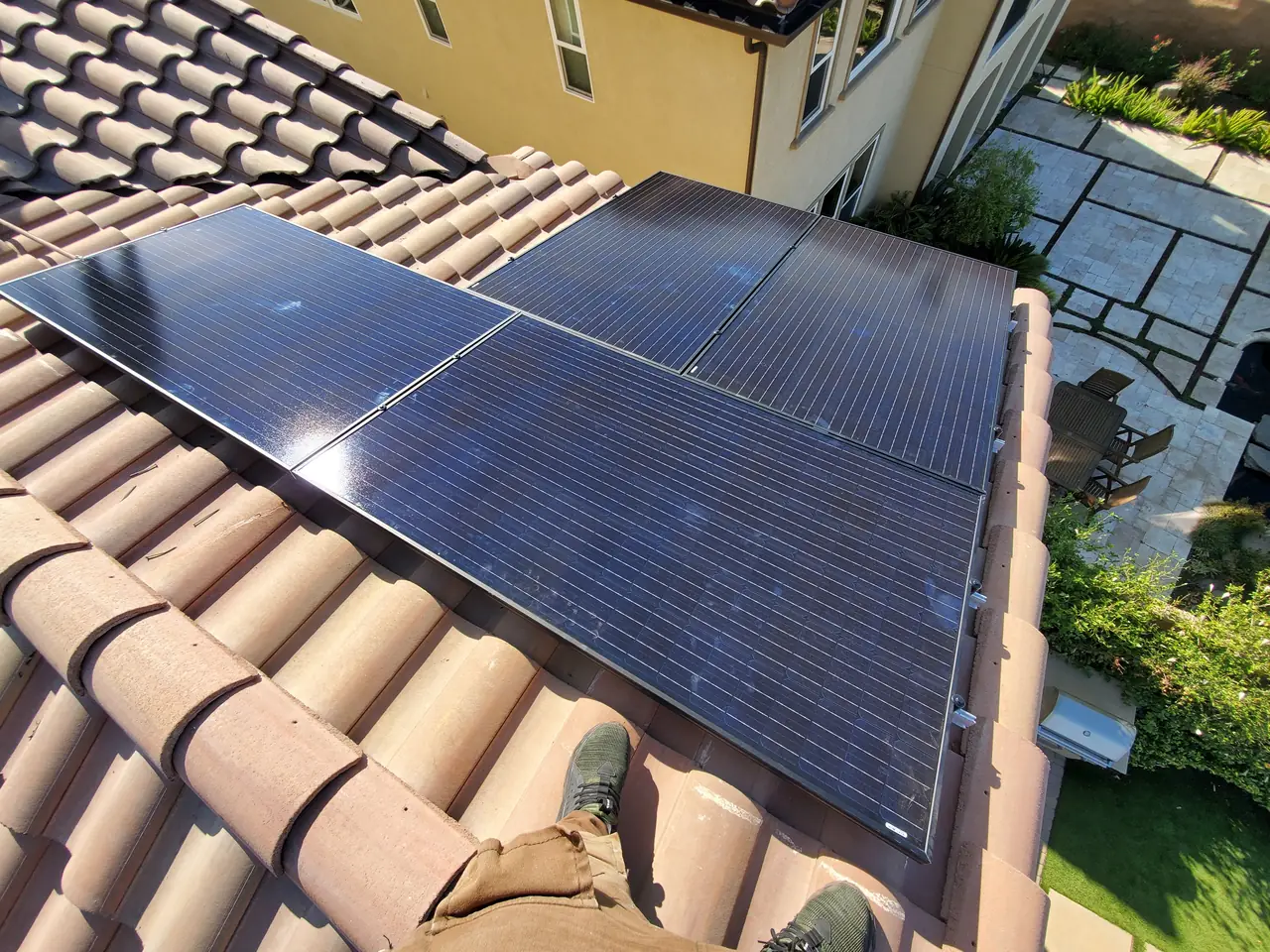 Rooftop solar installation by Cali Energy in Northridge, CA