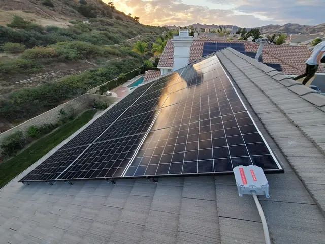 Home solar installation in Northridge, CA