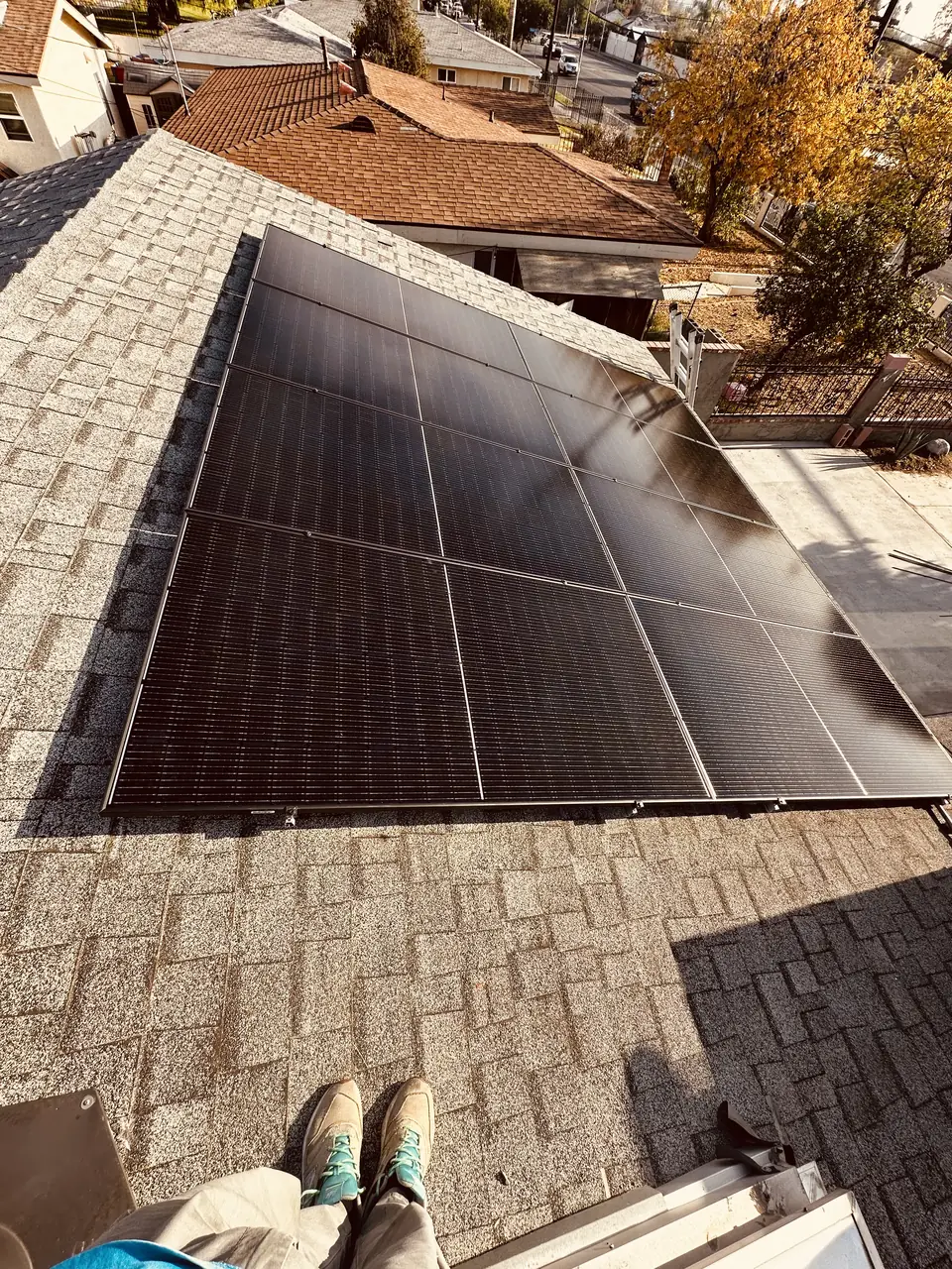 Rooftop solar installation by Cali Energy in Pacoima, CA