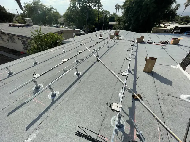 Home solar installation in Pacoima, CA
