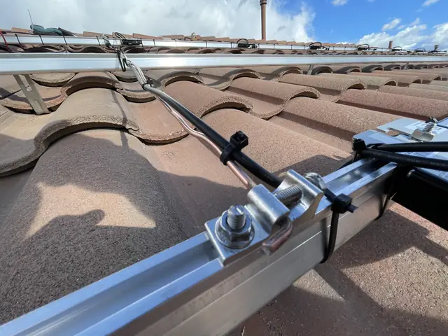 Home solar installation in Pacoima, CA