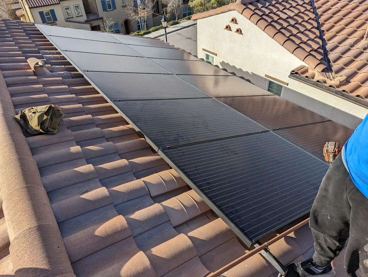 Completed residential solar project in Porter Ranch, CA