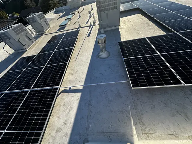 solar panel array on a rooftop in Porter Ranch, CA