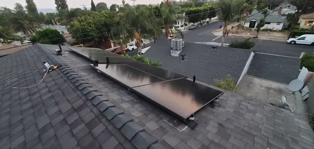 Home solar installation in Reseda, CA
