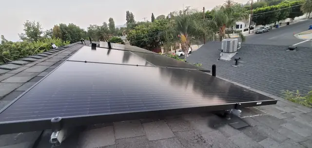Residential PV system installed in Reseda, CA