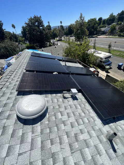 Residential PV system installed in Reseda, CA