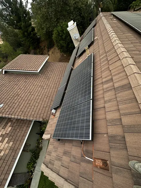 Residential PV system installed in Santa Clarita, CA