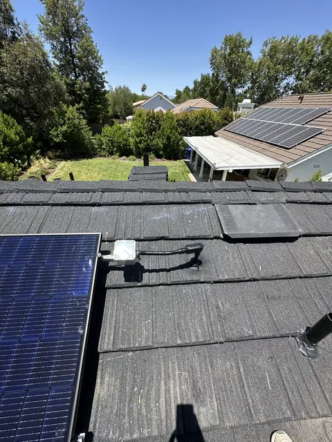 Residential PV system installed in Santa Clarita, CA