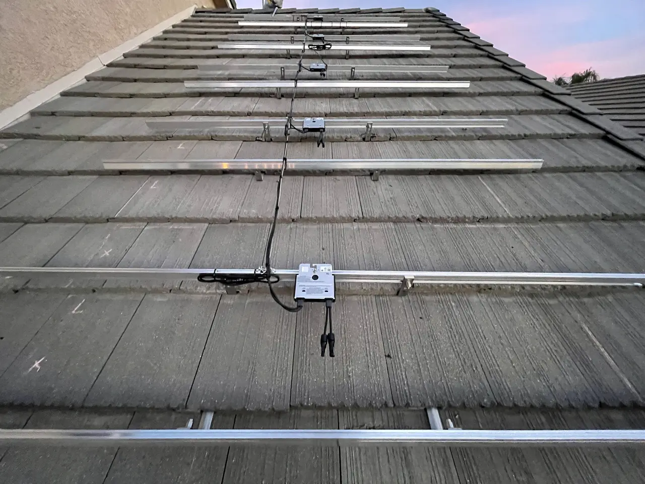 SolarEdge system with high-efficiency panels on a tile roof in Santa Clarita