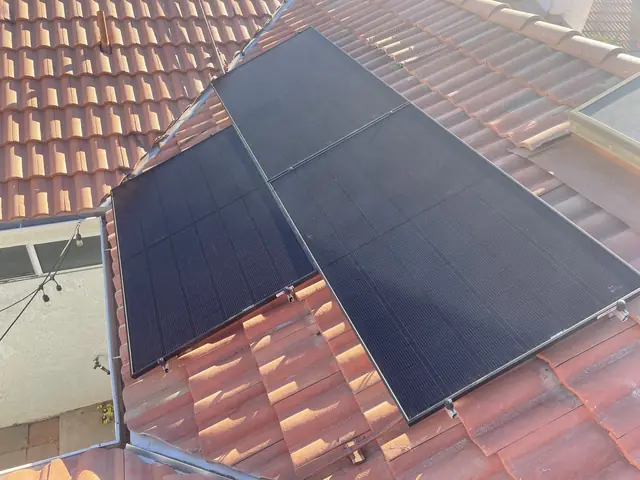 Home solar installation in Santa Clarita, CA