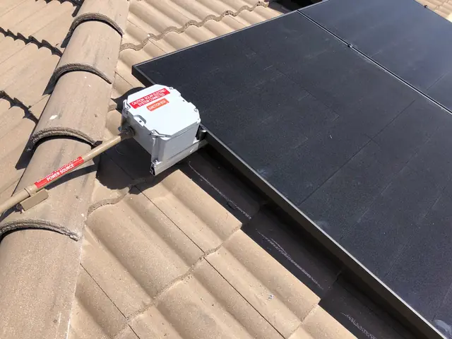 Rooftop solar installation by Cali Energy in Santa Clarita, CA