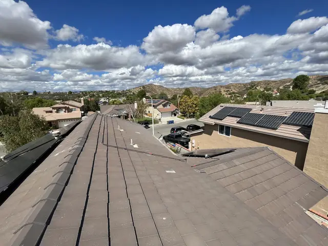 Residential PV system installed in Santa Clarita, CA