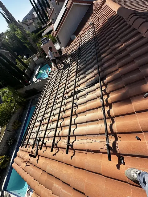 Residential PV system installed in Santa Clarita, CA