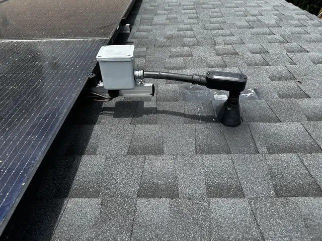 3.48 kW solar panel array on a composition shingle roof in Sherman Oaks, CA