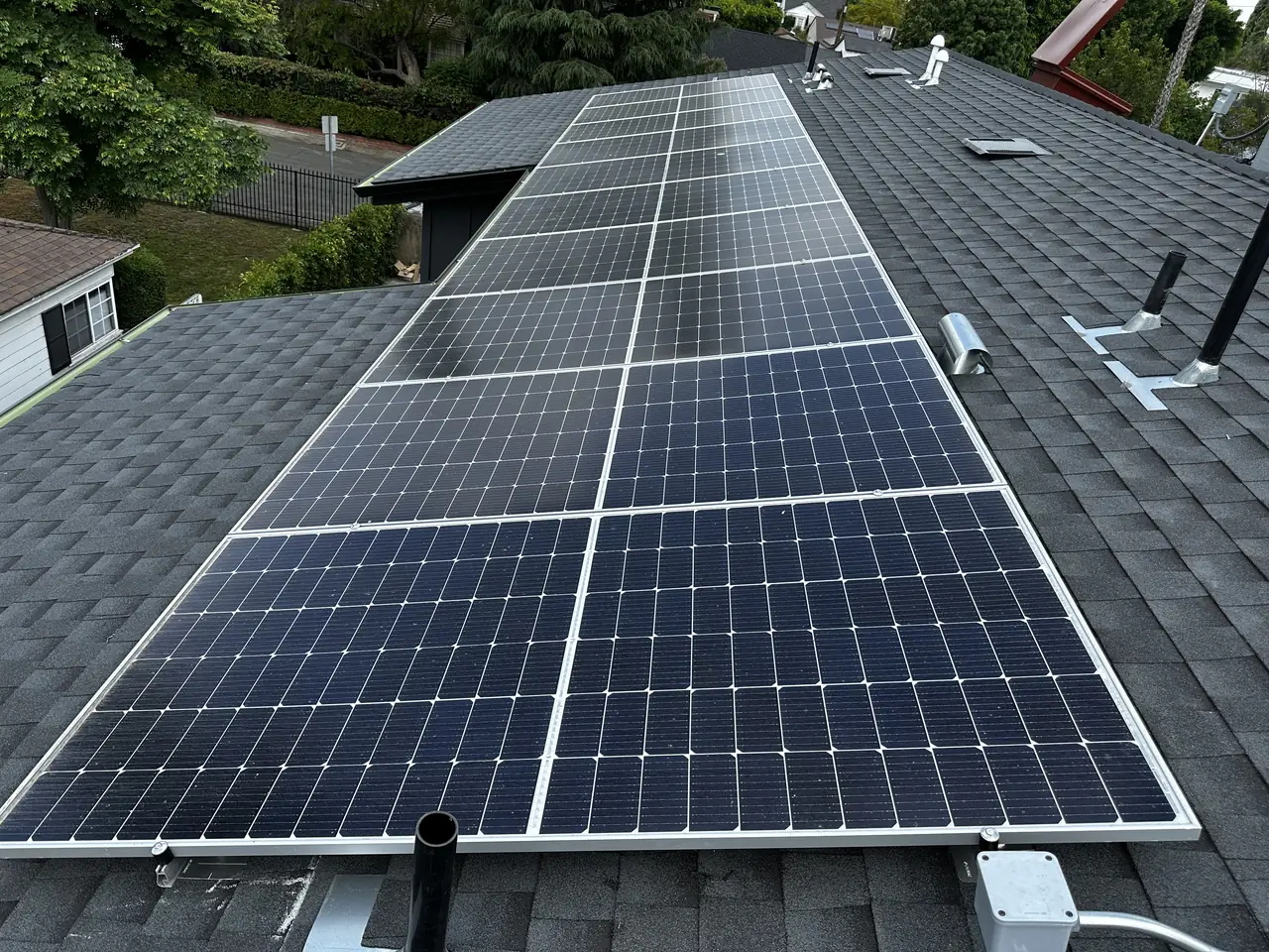 Residential PV system installed in Sherman Oaks, CA