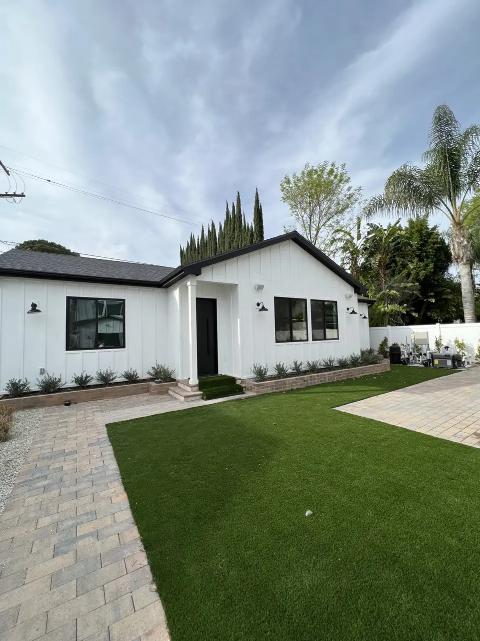 Rooftop solar installation by Cali Energy in Sherman Oaks, CA