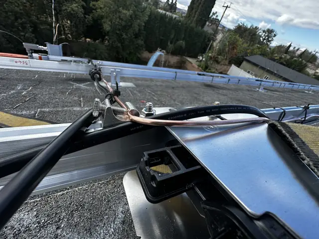 Residential PV system installed in Simi Valley, CA
