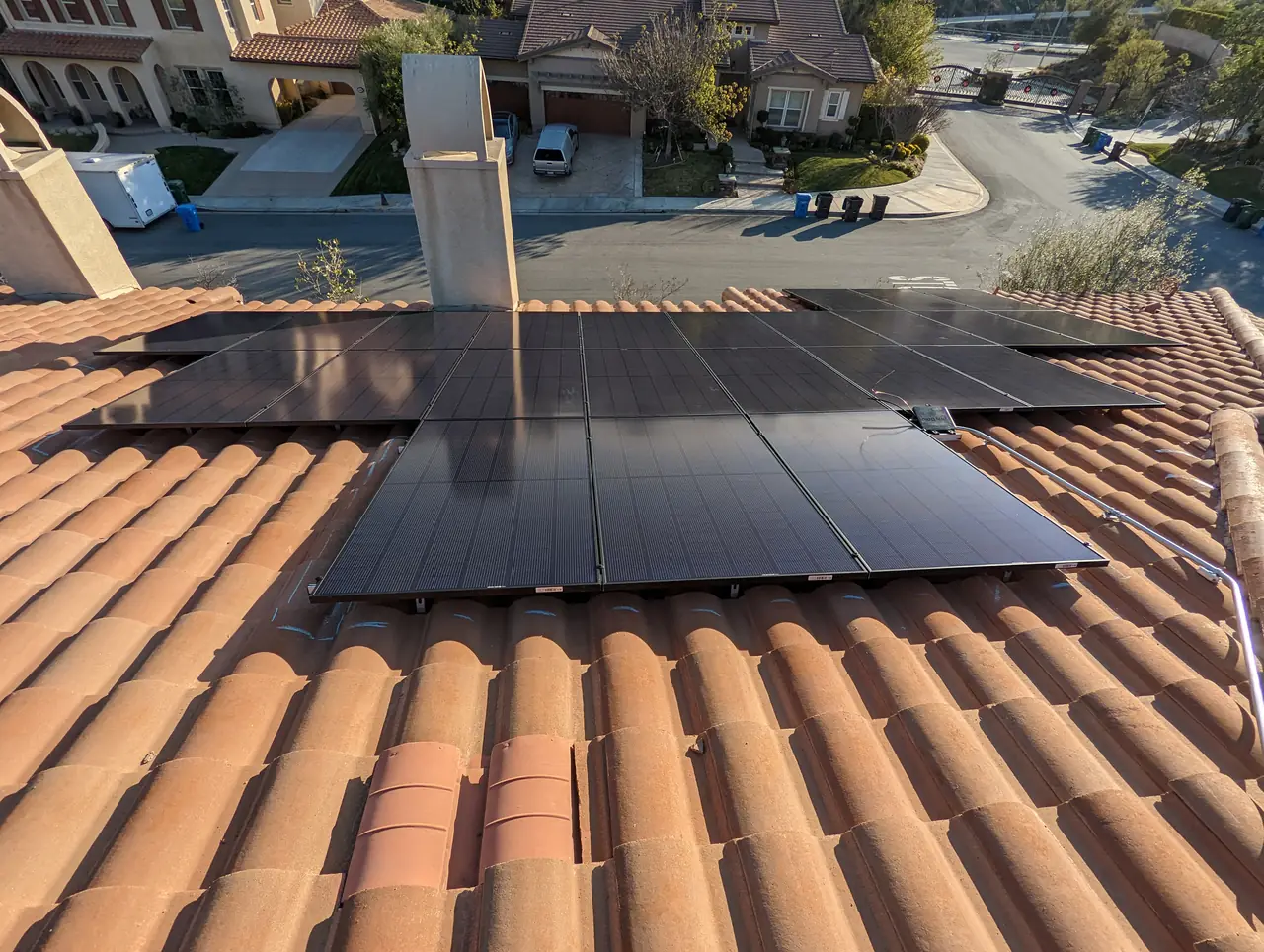 Home solar installation in Simi Valley, CA