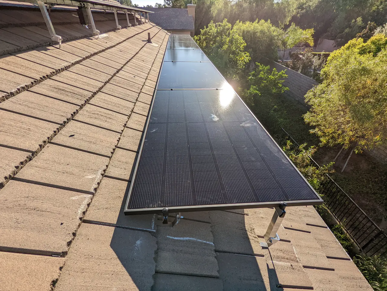 Cali Energy solar installation on a tile roof in Simi Valley, California
