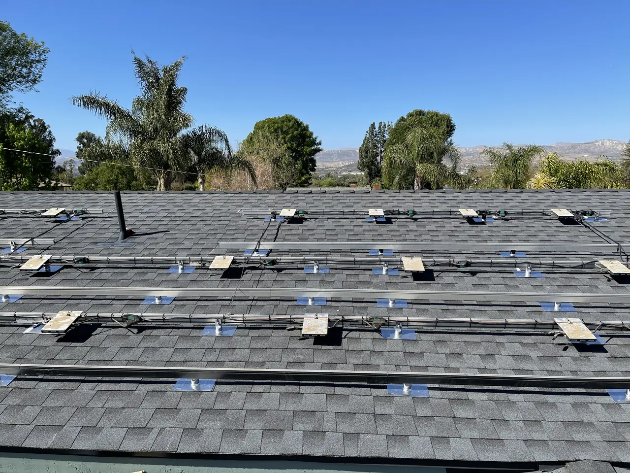 Rooftop solar installation by Cali Energy in Simi Valley, CA